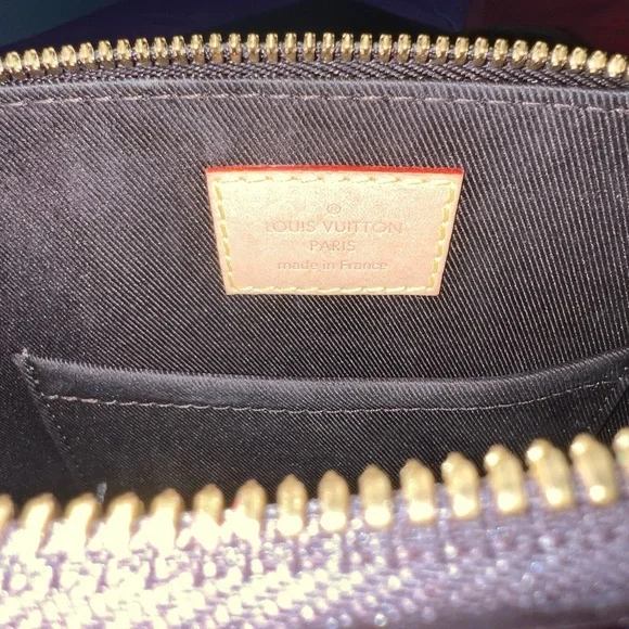 Louis Vuitton Glossy Dark Red Satchel - Picture 5 of 9